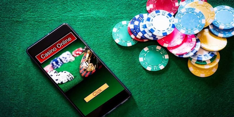 Đánh bài online có bị phạt không theo quy định của Pháp luật?